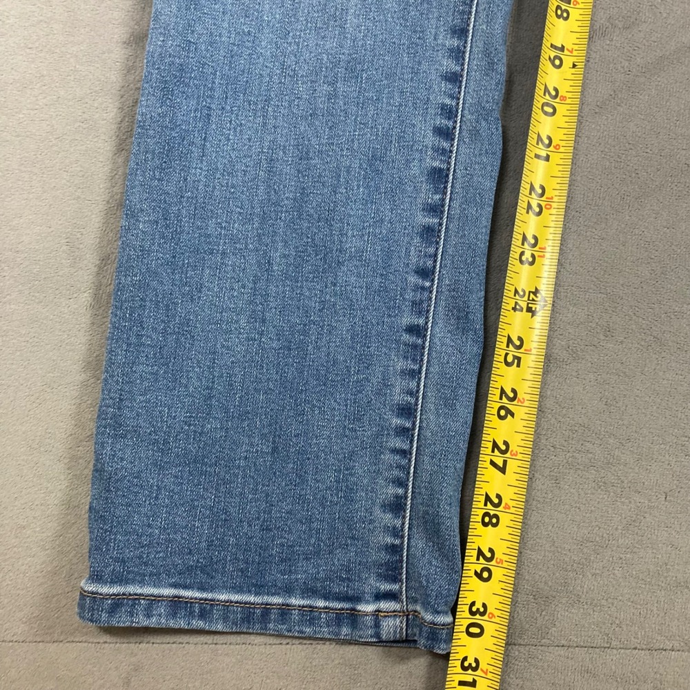 St Johns Bay Straight Leg Jeans Womens 10 Medium Wash Blue Denim Stretch - Picture 6 of 8